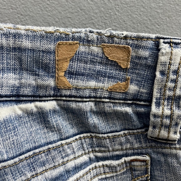 Hydraulic Super Low Metro Light Wash Distressed Jeans - Picture 6 of 12